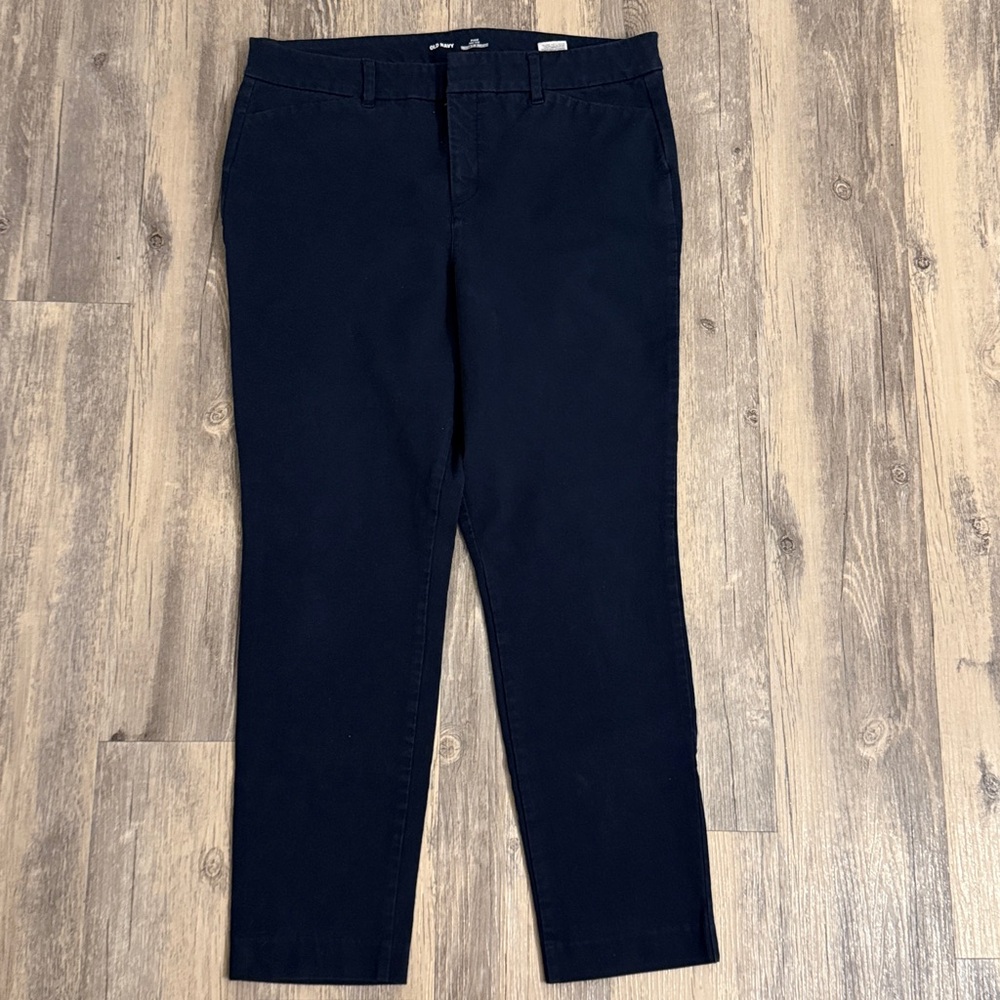 Old Navy Dark Blue Pixie Pants. Cross Posted